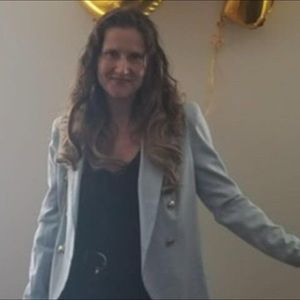 Meet your Posher, Cindy